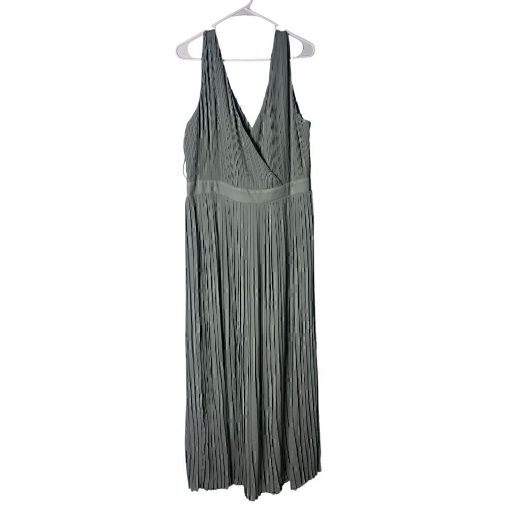 TFNC London Calida Maxi Dress Sage Pleated V-Neck Size 22